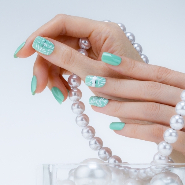 SOM Nails & Spa in Mayfield Heights, OH (5)