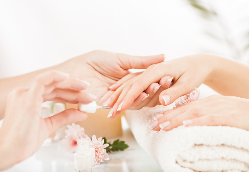 SOM Nails & Spa in Mayfield Heights, OH (6)