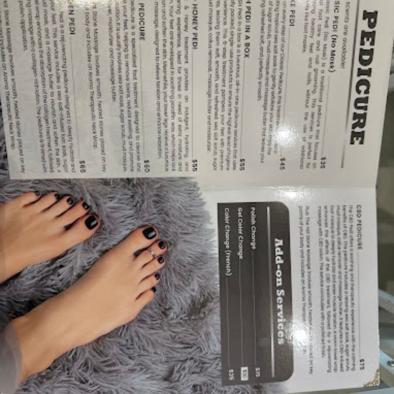 Naperville Nail Spa in Naperville, IL (4)