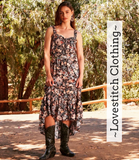 Social Butterfly Boutique in Placentia, CA (5)