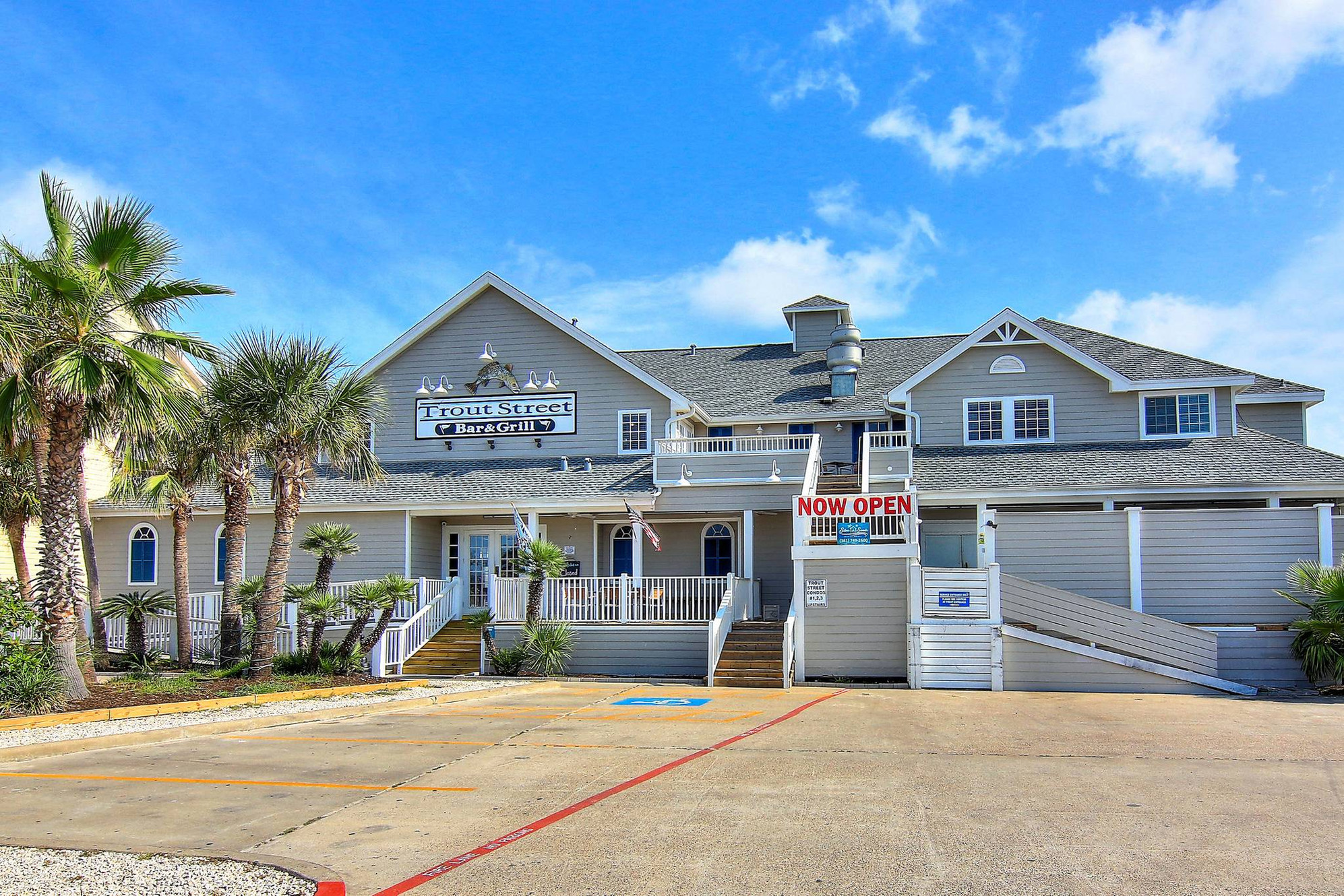 Trout Street Bar & Grill in Port Aransas, TX