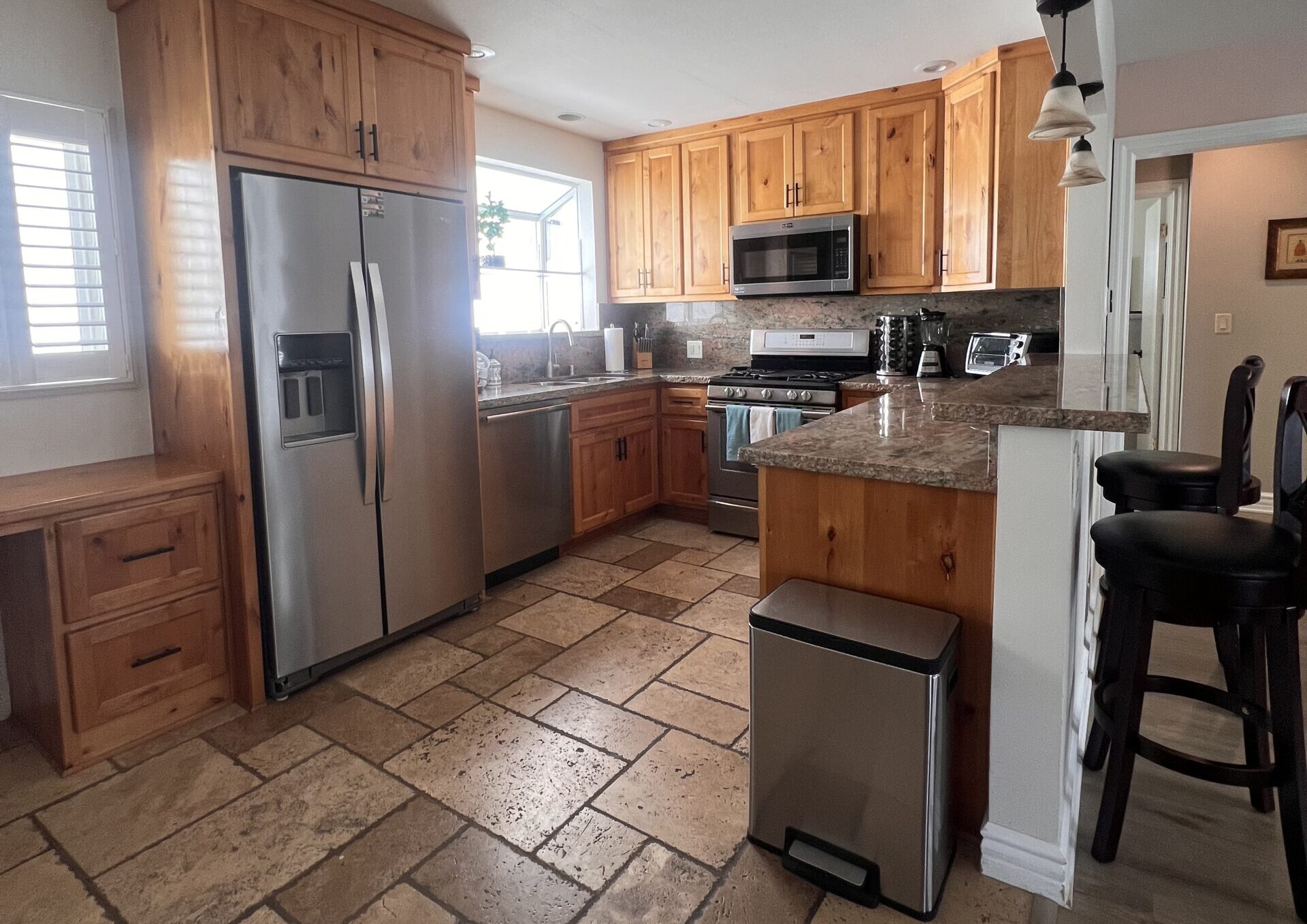 Pronto Cleaning Services in Oxnard, CA (2)