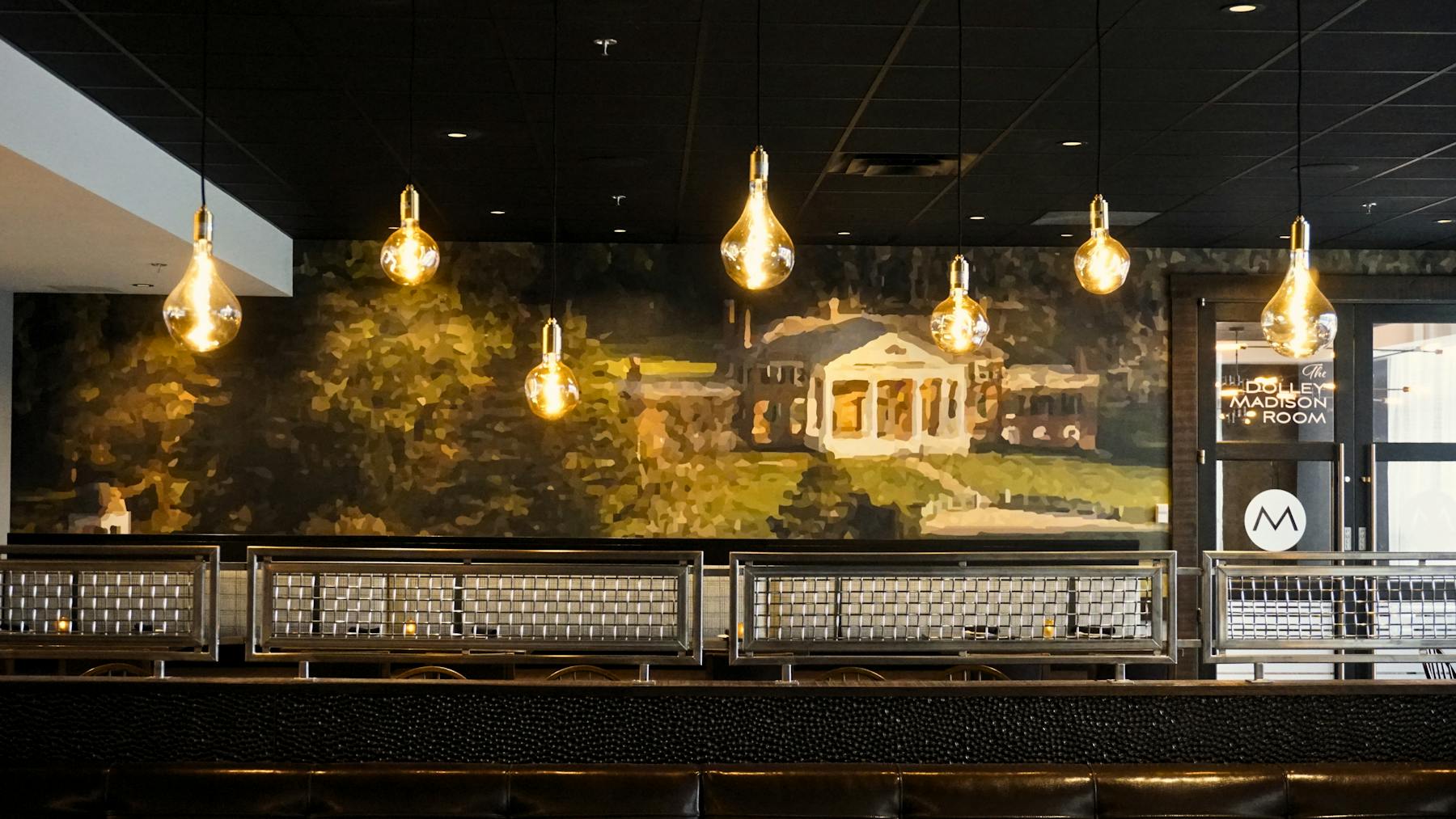 Monty's Restaurant and Bar in Harrisonburg, VA (4)