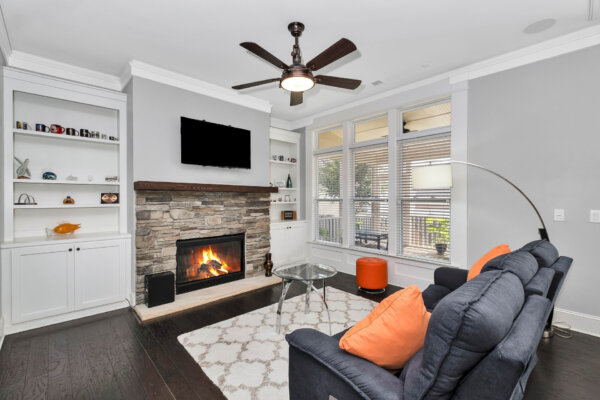 Elisa Ray, Associate Broker, REALTOR® Mercer Hughes Real Estate Group in Valdosta, GA (3)