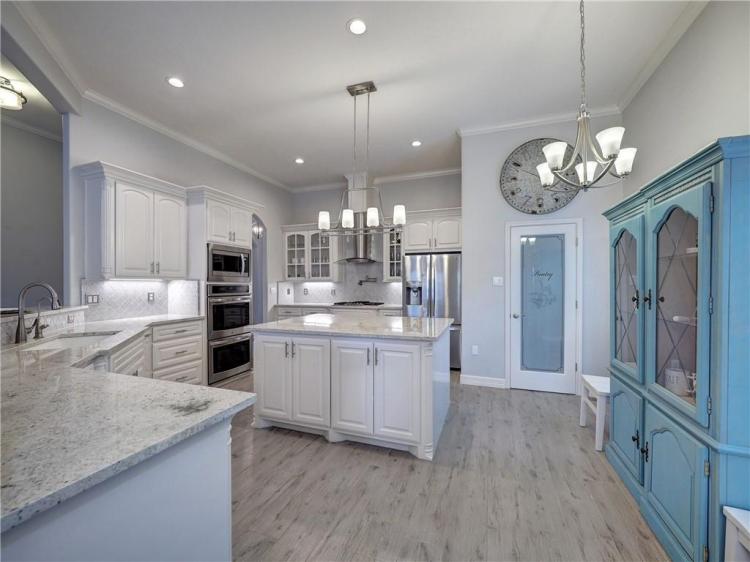 Real Estate by the Waters in Vancourt, TX (5)
