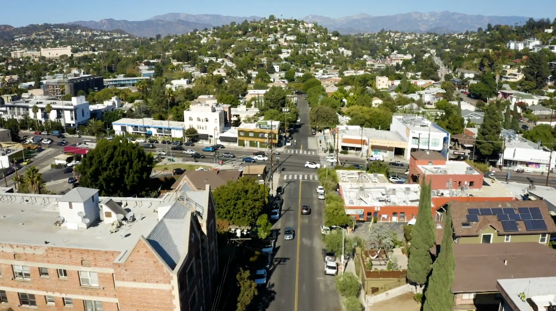 Dunia Handy Gill in Pasadena, CA
