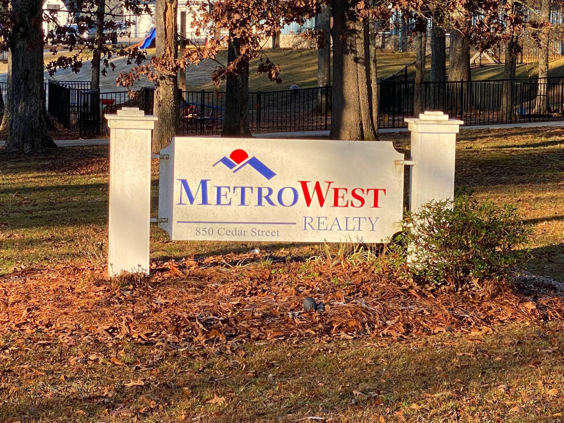 Danny Watson REALTOR® - Metro West Realty in Carrollton, GA