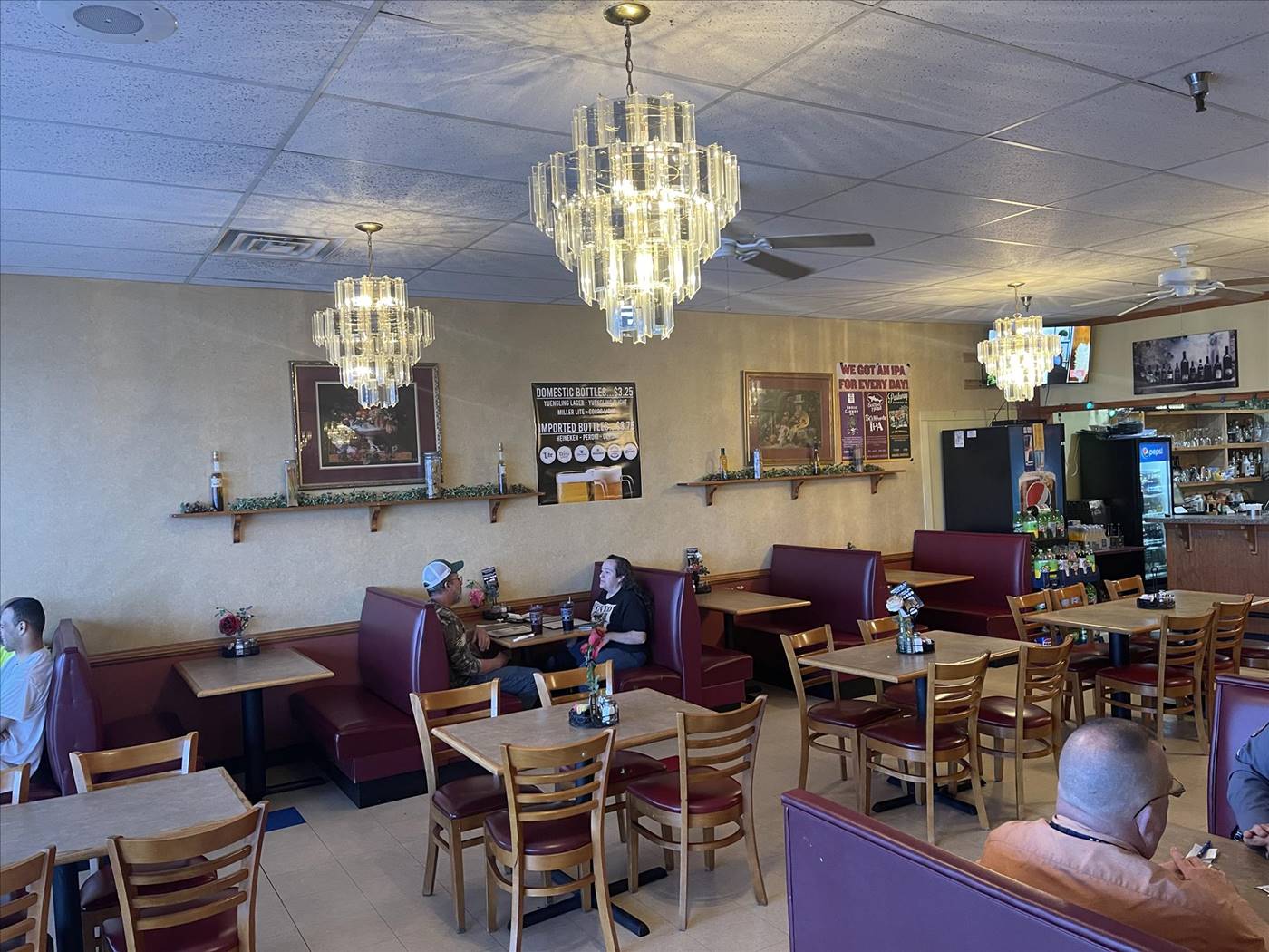 Pino's Pizza & Italian Restaurant in Appomattox, VA (6)