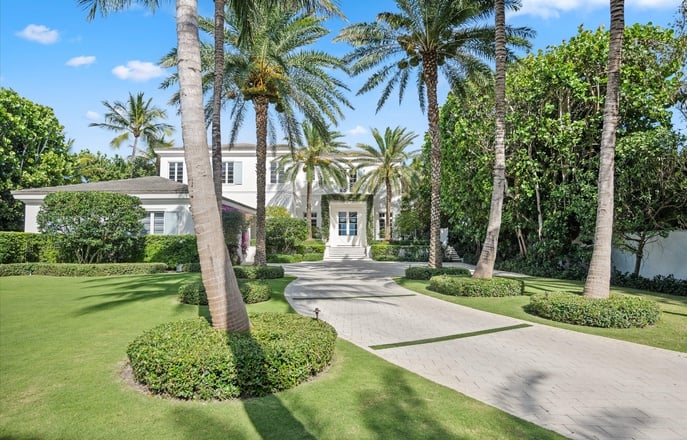 Beth Daly Broker Associate Realtor RE/MAX Experience by the Sea in Wilton Manors, FL (6)