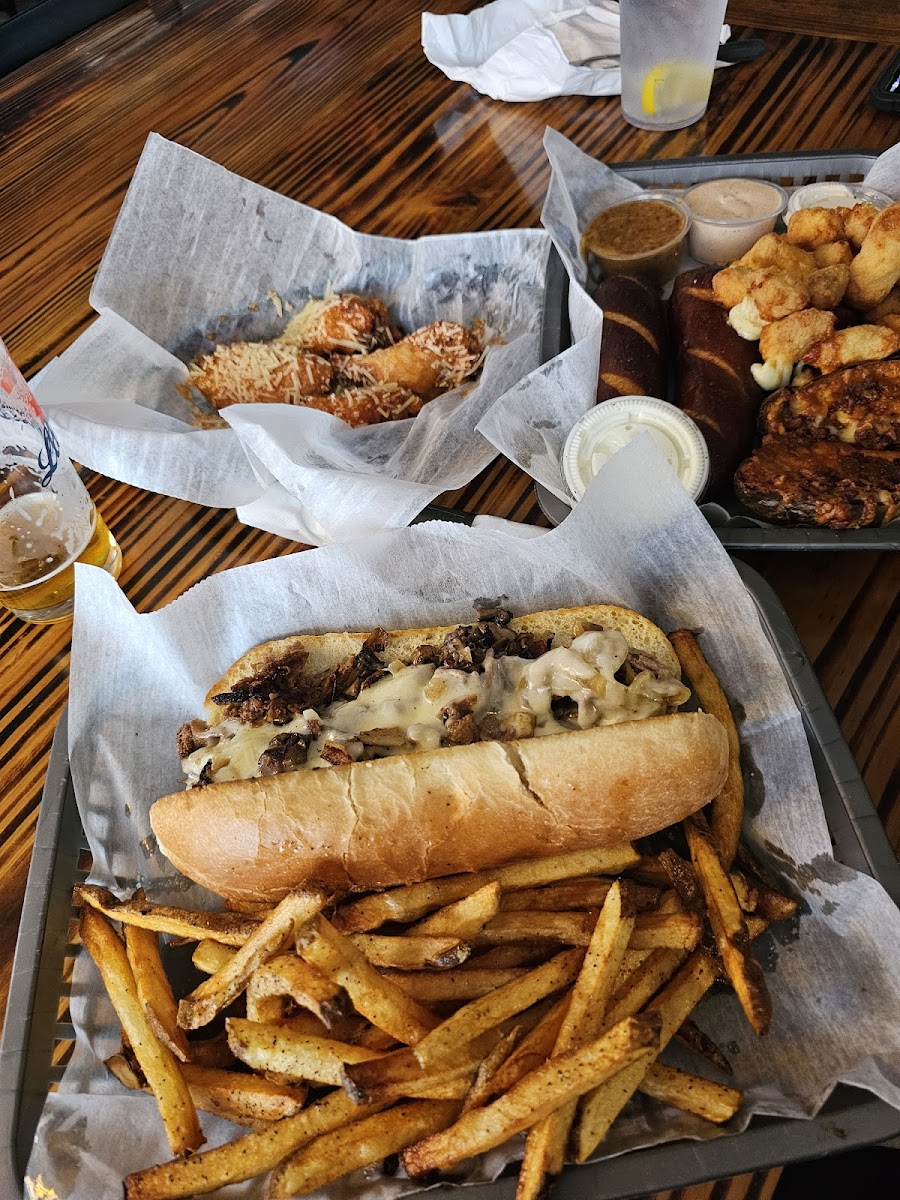 83 & Chestnut Pub and Eatery - North Ridgeville, OH in North Ridgeville, OH (2)