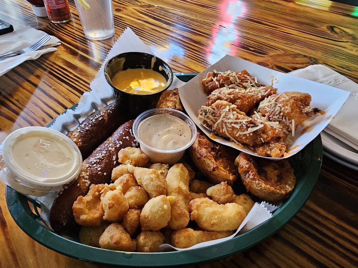 83 & Chestnut Pub and Eatery - North Ridgeville, OH in North Ridgeville, OH (3)