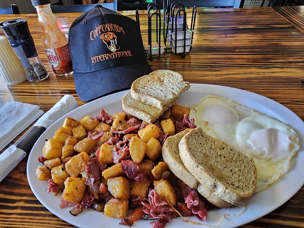 83 & Chestnut Pub and Eatery - North Ridgeville, OH in North Ridgeville, OH (5)