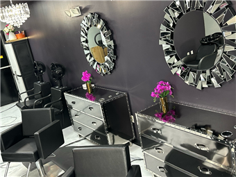 The Pretty Mane & Company Salon in Raleigh, NC (3)
