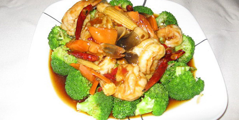 Yun Tung Chinese Restaurant in Madison, OH (4)