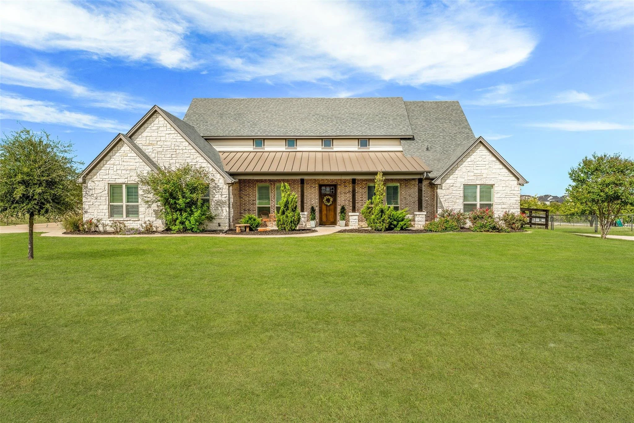 Katie Cross, Realtor - Magnolia Realty in Granbury, TX