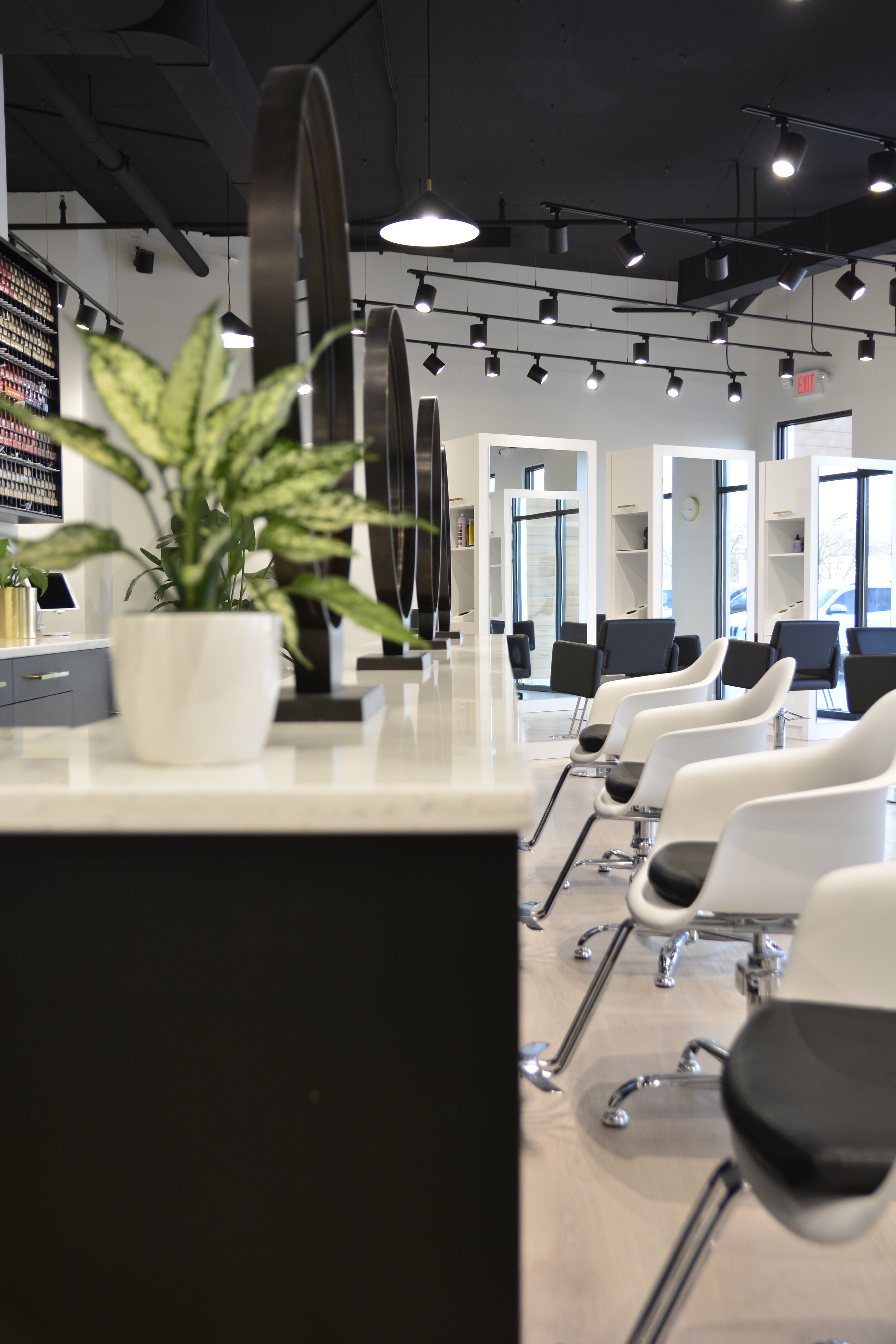Lennon Brooks Salon in Paramus, NJ (2)