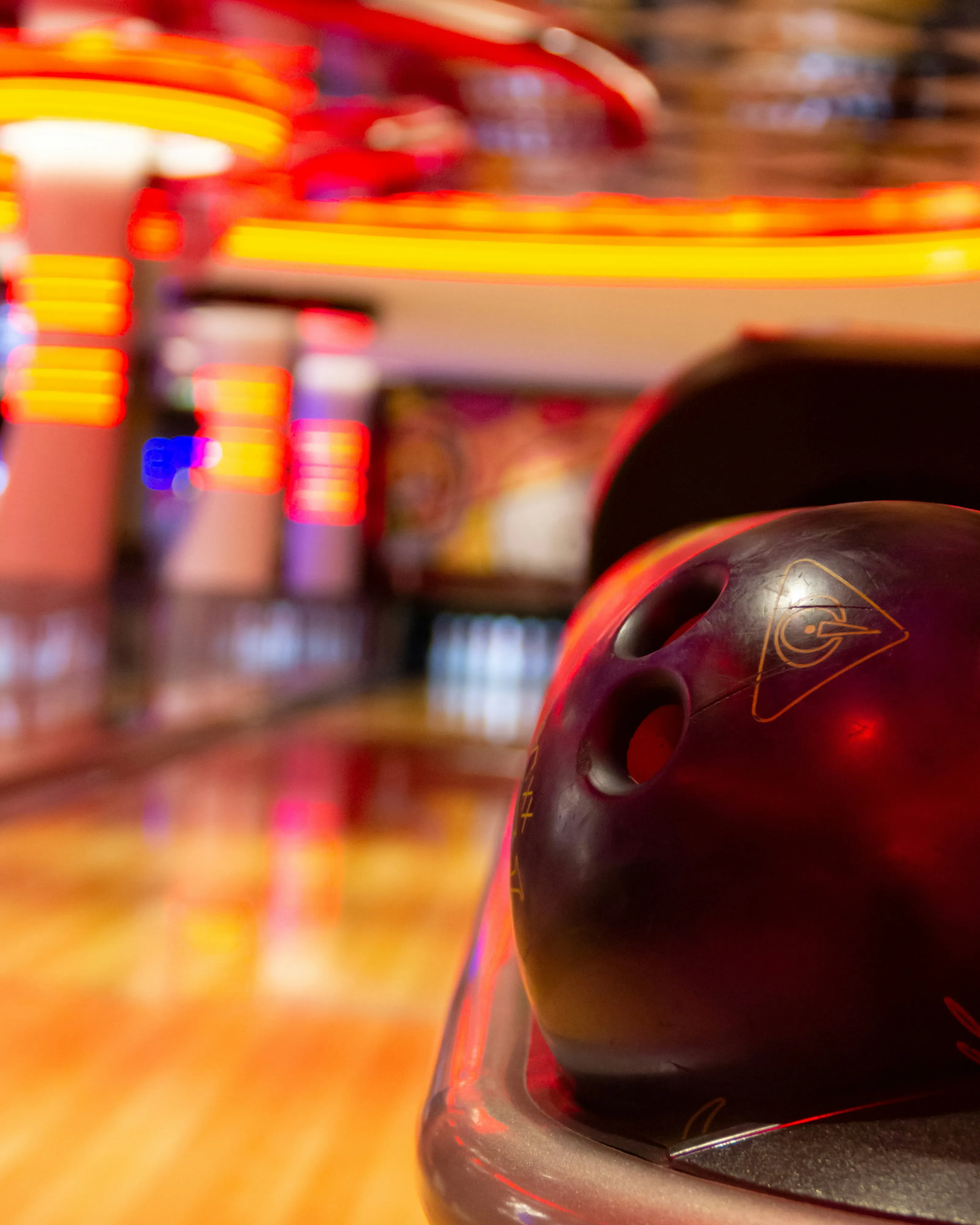 Strikes & Bites Bowl in Lansing, IL (2)