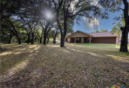 Kim Hill | Real Estate Group in Gatesville, TX (2)