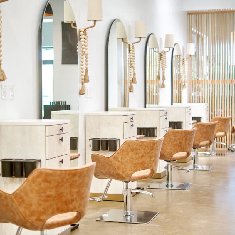 Foxy a Salon in Lakewood, OH (3)