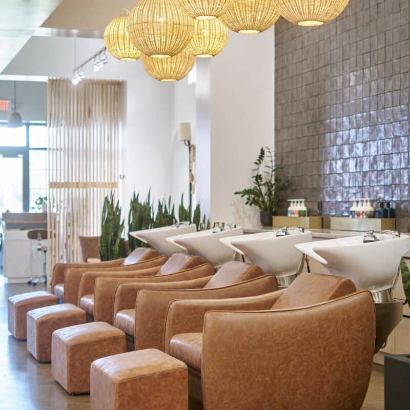 Foxy a Salon in Lakewood, OH (4)