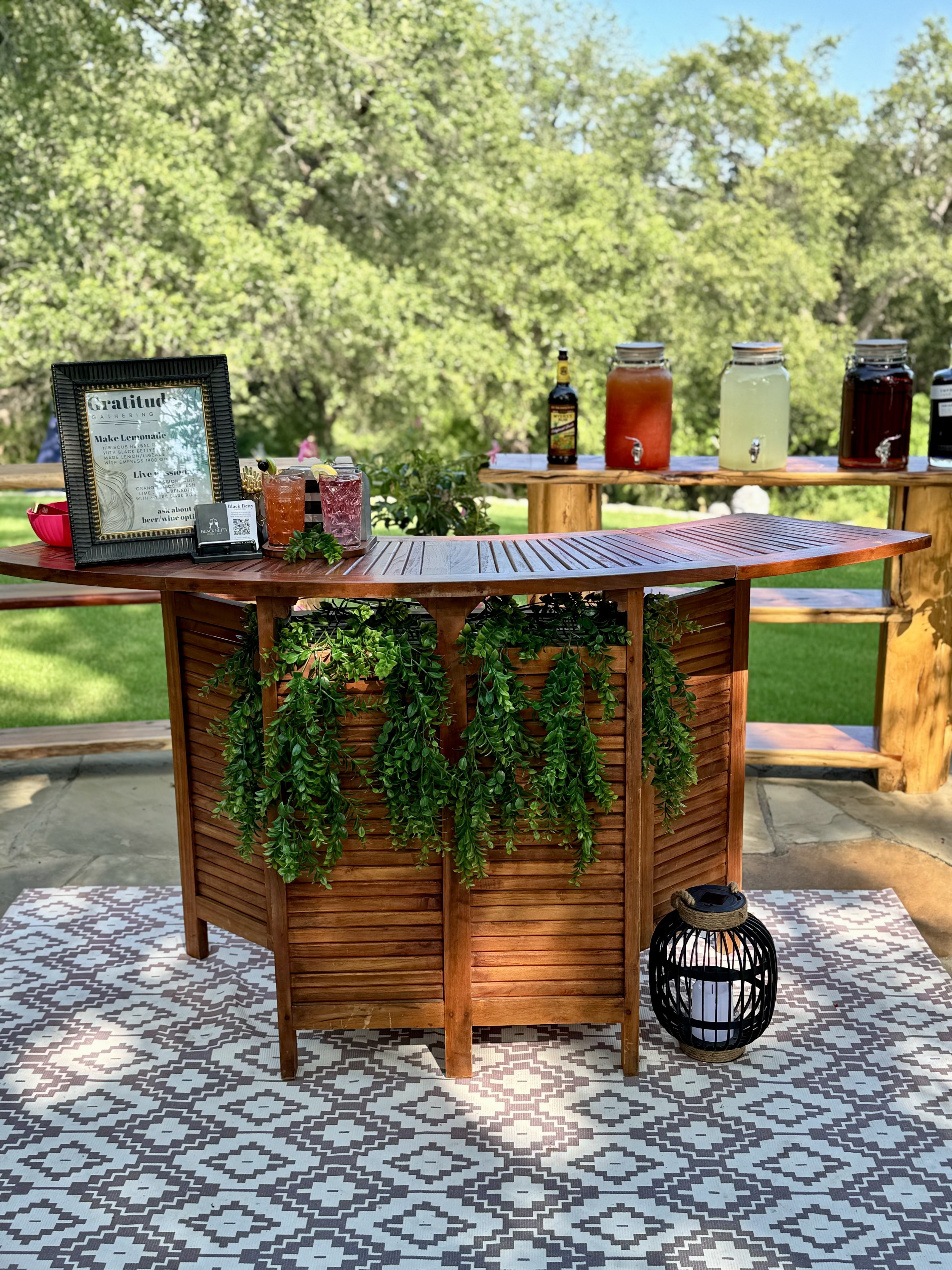 Black Betty Mobile Bar in Glen Rose, TX (2)