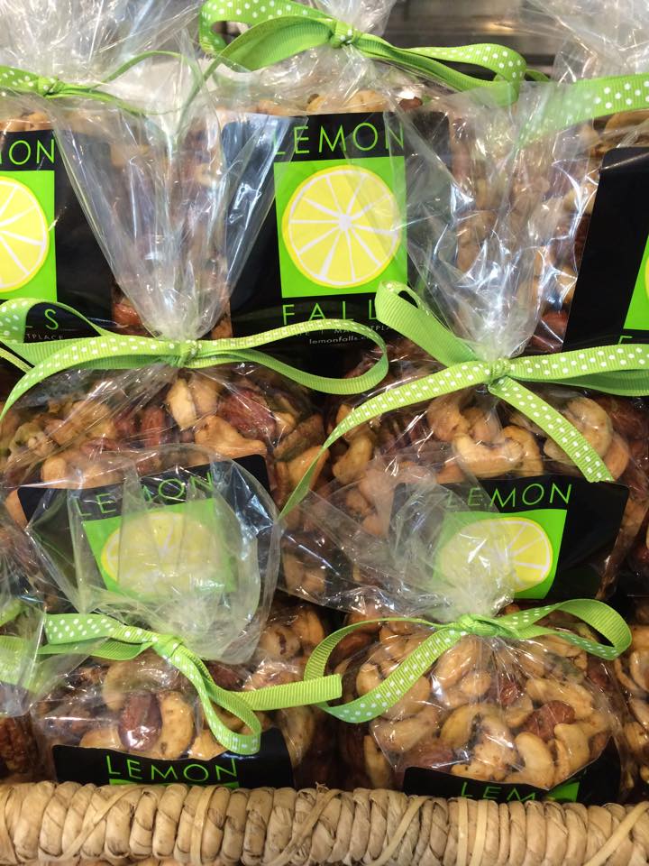 Lemon Falls Cafe/Marketplace in Chagrin Falls, OH (2)