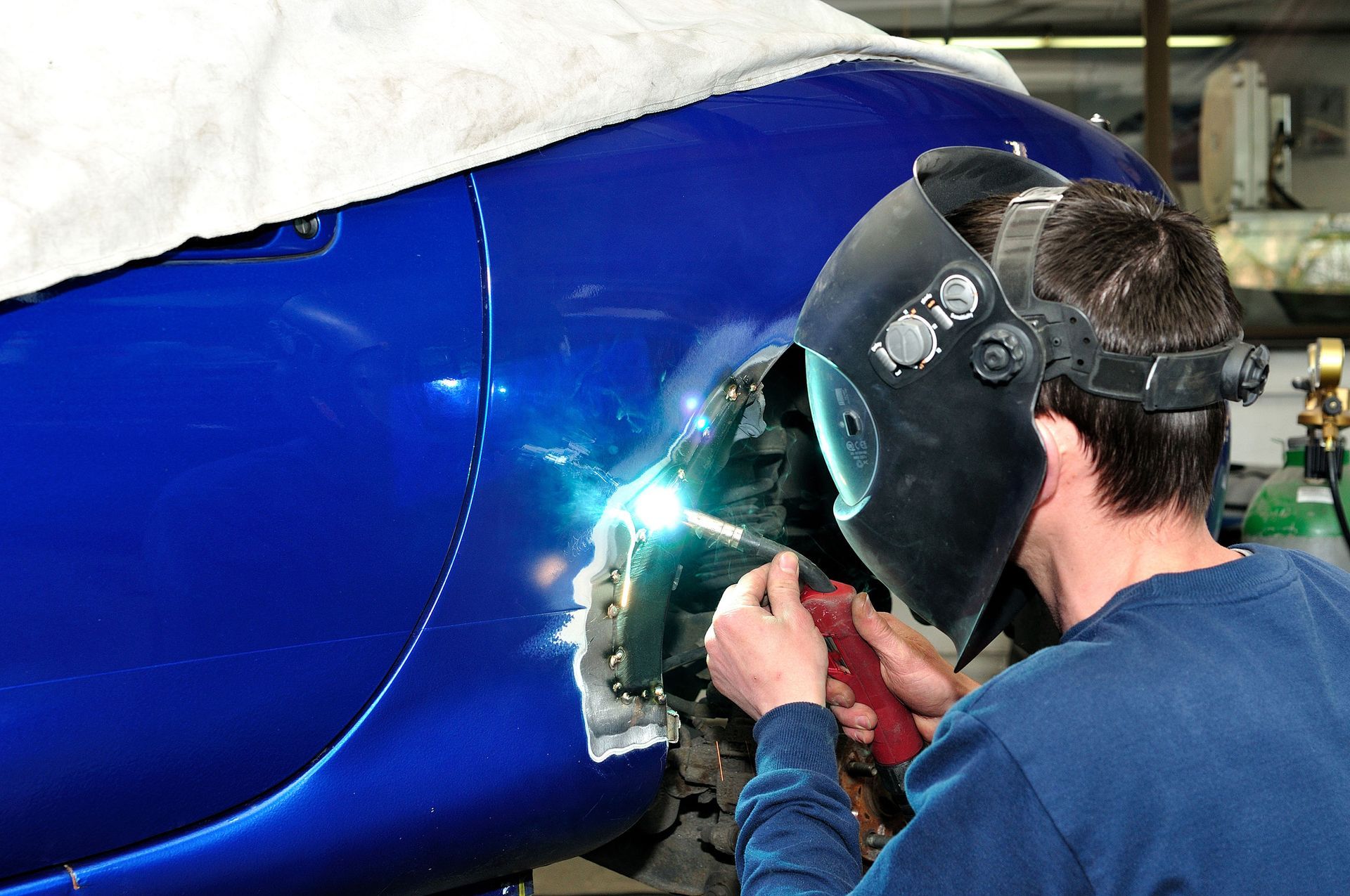 G.E.B. Collision, Inc. in Walled Lake, MI (4)