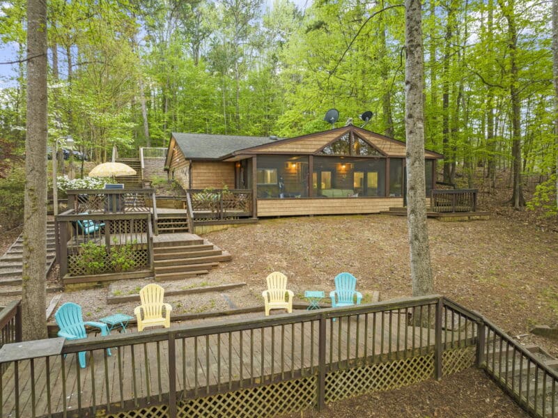 Karin Kuhn Realtor in Clarksville, VA (4)