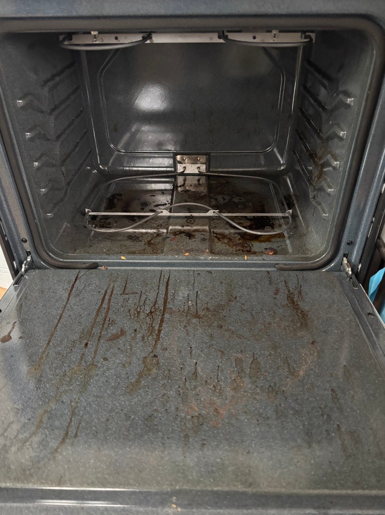 M&R Off the Hook Cleaning LLC in Onalaska, WI (2)