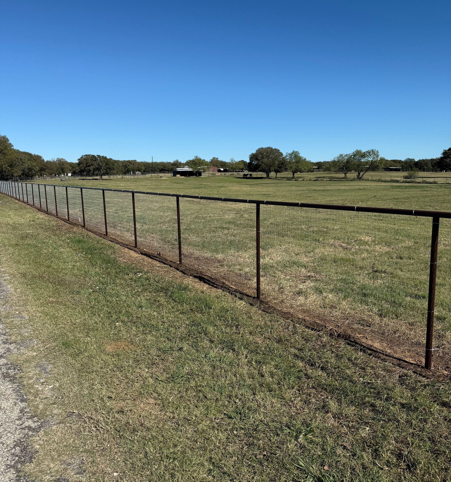 Moseley Fence in Joshua, TX (2)