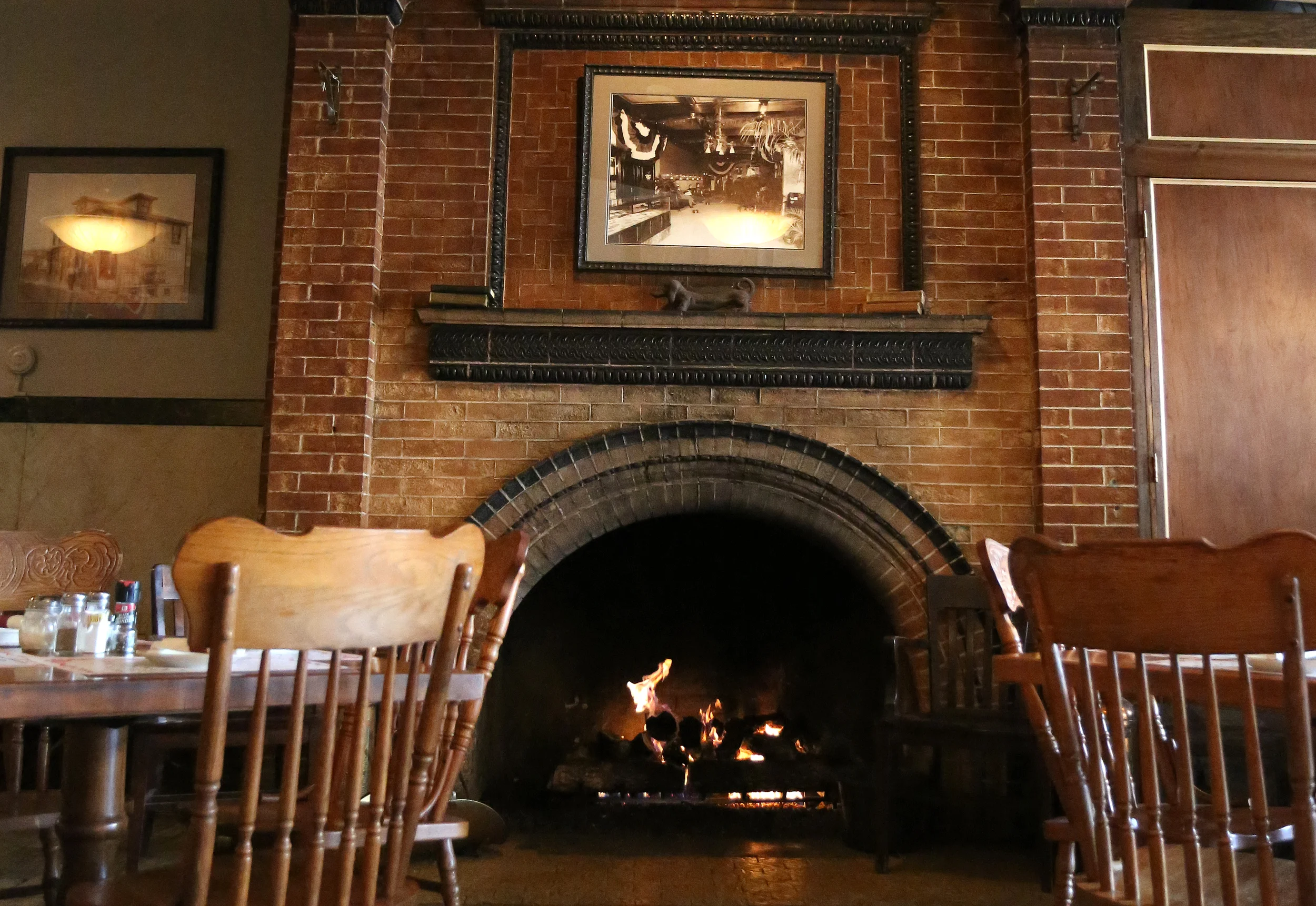 Titlow Tavern & Grille in Uniontown, PA (3)