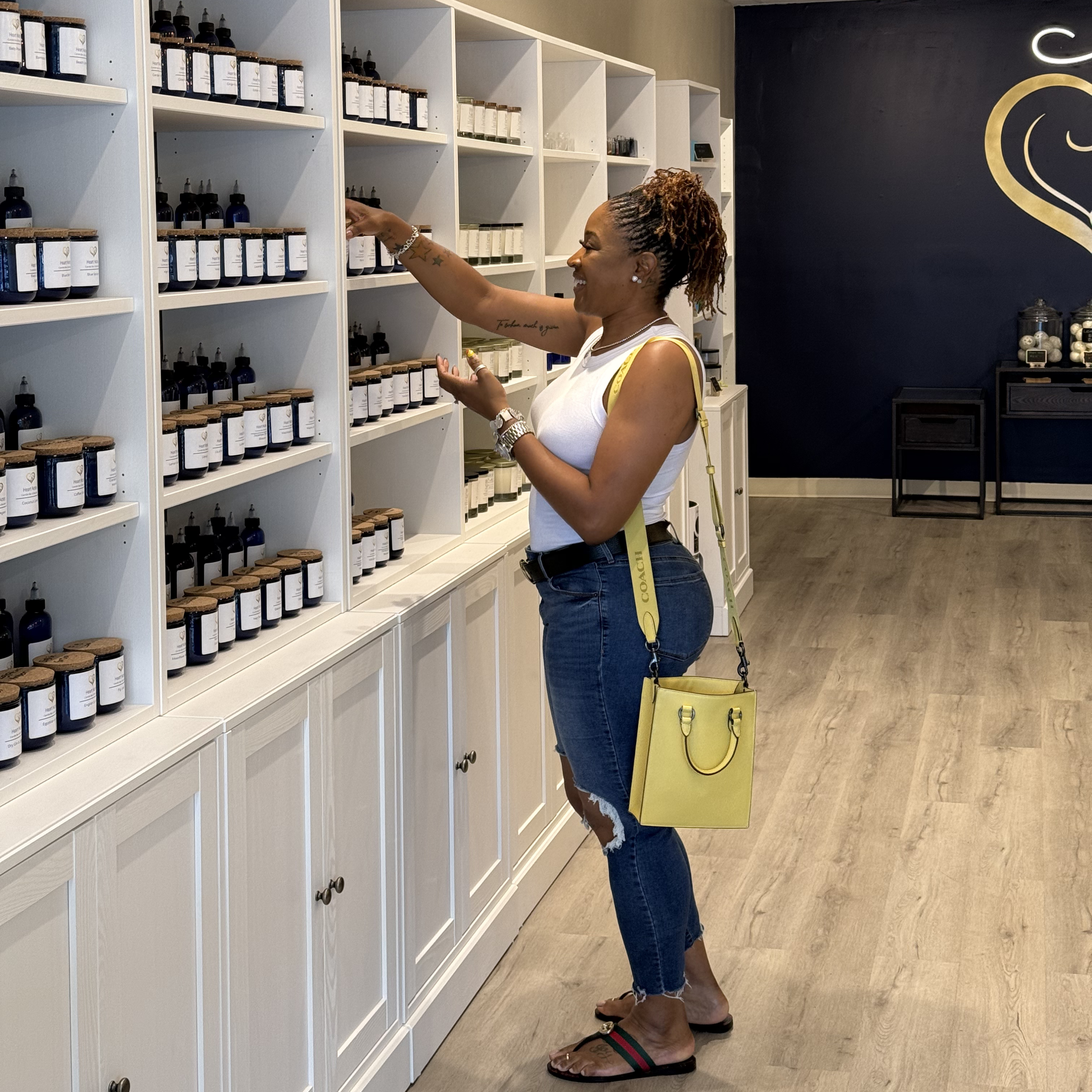Heart Notes Candle Bar and Boutique in Katy, TX (3)