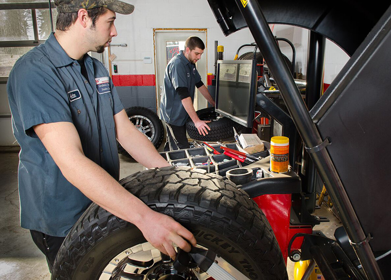 Gordon's Auto Services in New Brighton, PA (6)