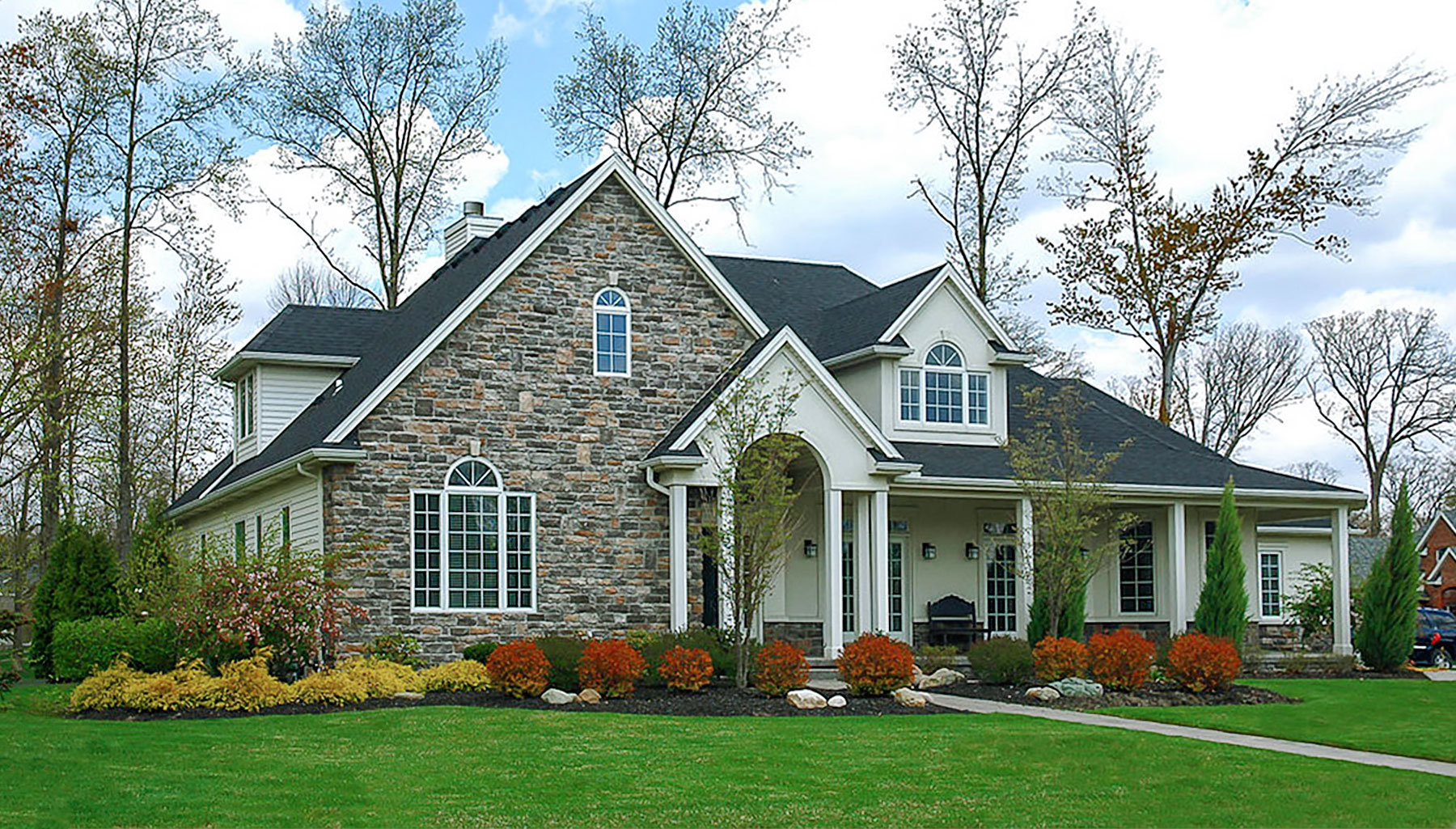 The SOLD Sisters, Kerri Swearingen and Chrissy Ham, Realtors in Forsyth, GA