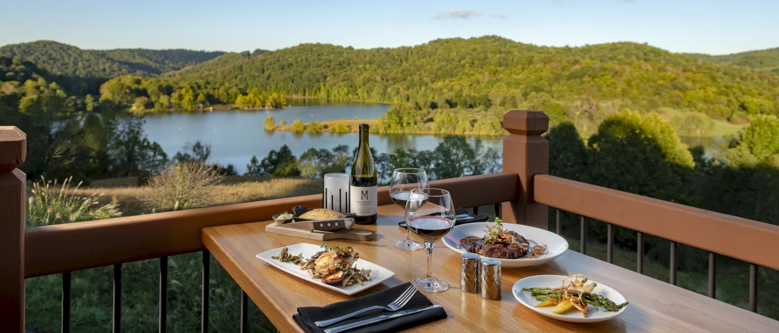 Lightburn's Restaurant at The Palmer Course in Roanoke, WV (3)