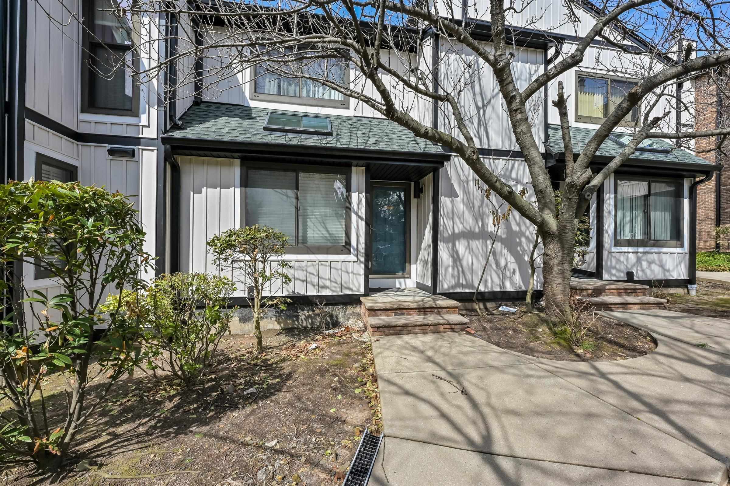 Stacy Esser Group in Tenafly, NJ (2)