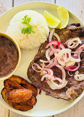 Las Cubanitas Autenthic Cuban Cuisine in Valparaiso, IN (4)