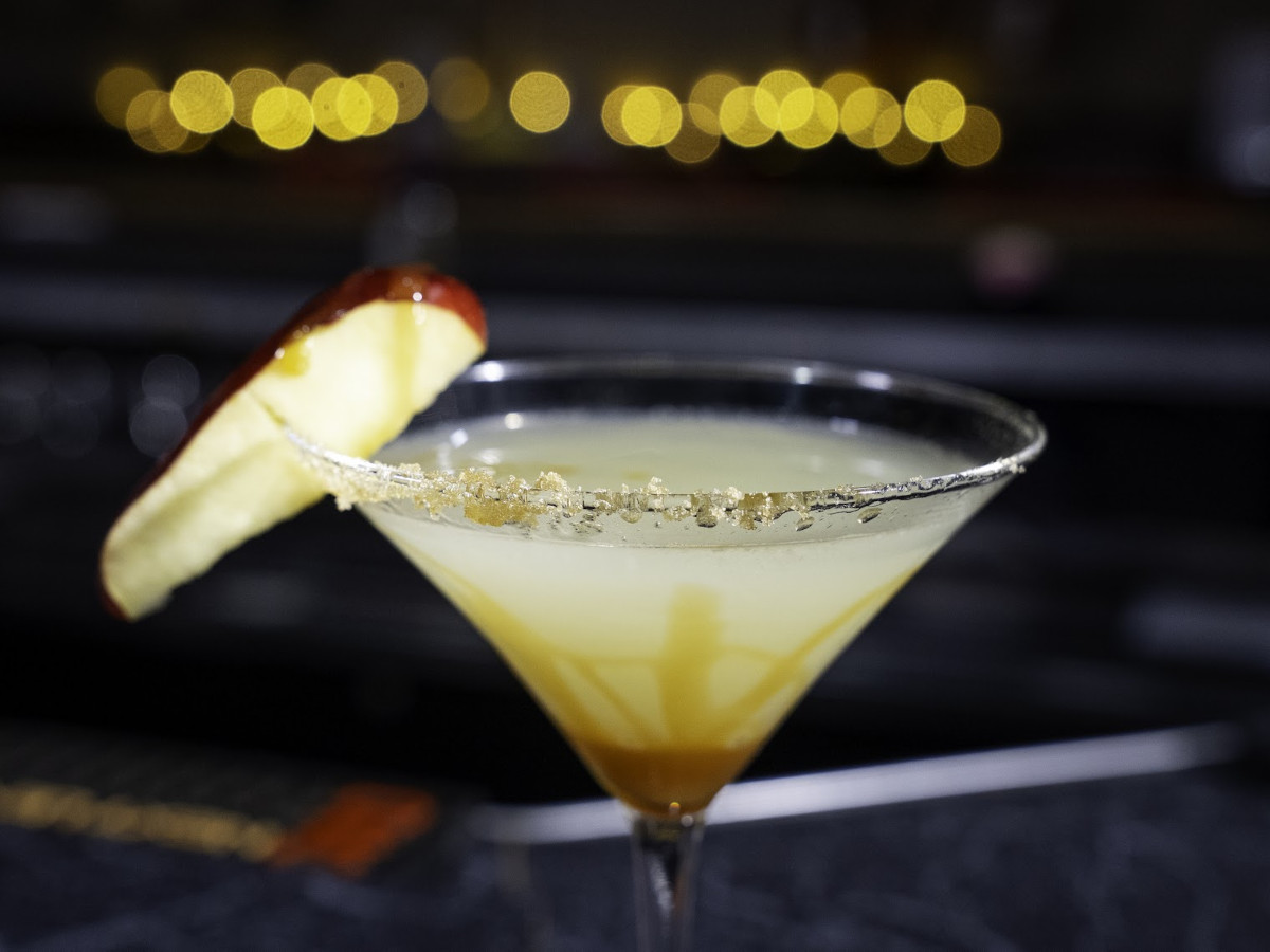 Clubhouse Restaurant + Bar in Parma Heights, OH