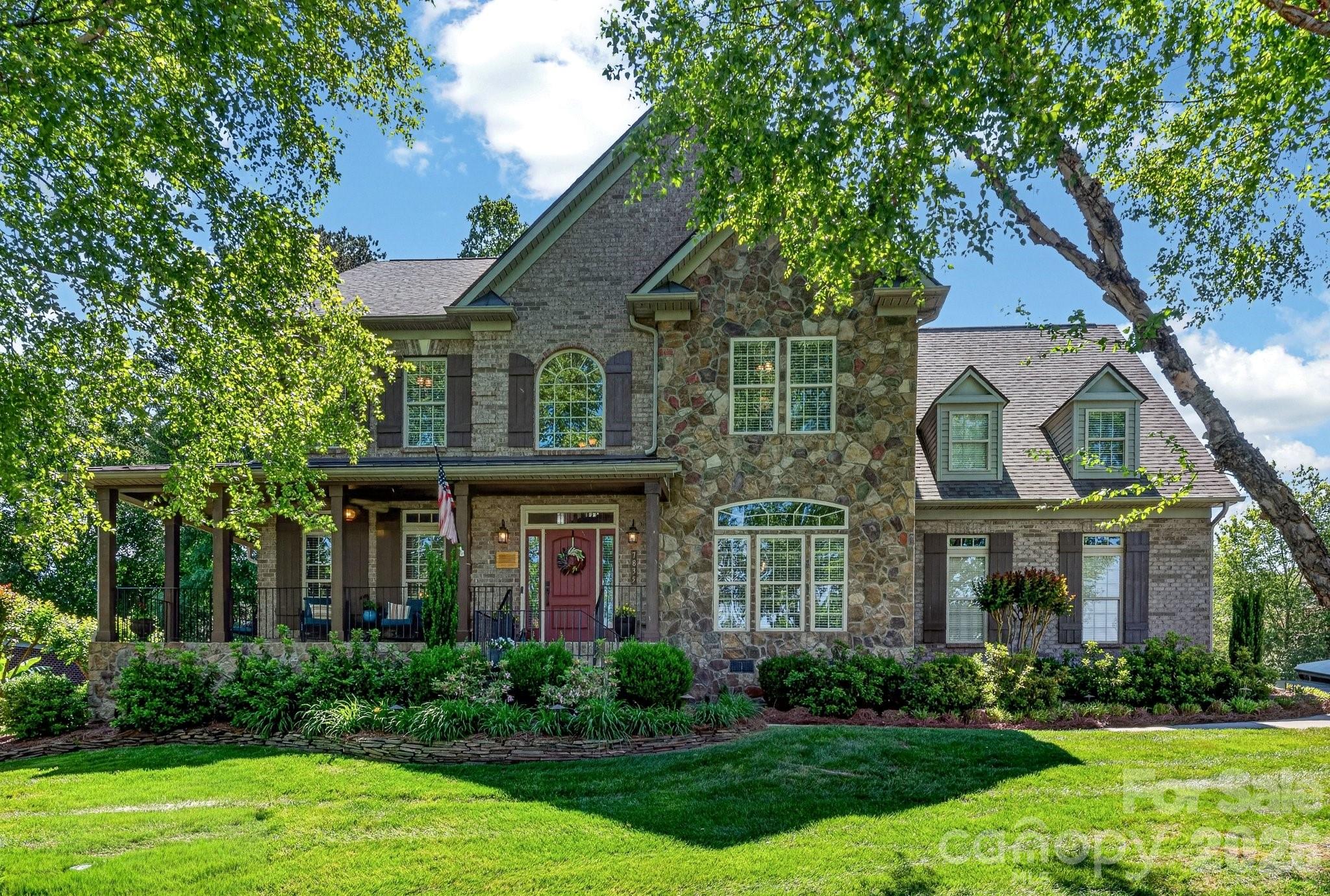 Christy Walker, Premier Sotheby's International Realty in Cornelius, NC (4)