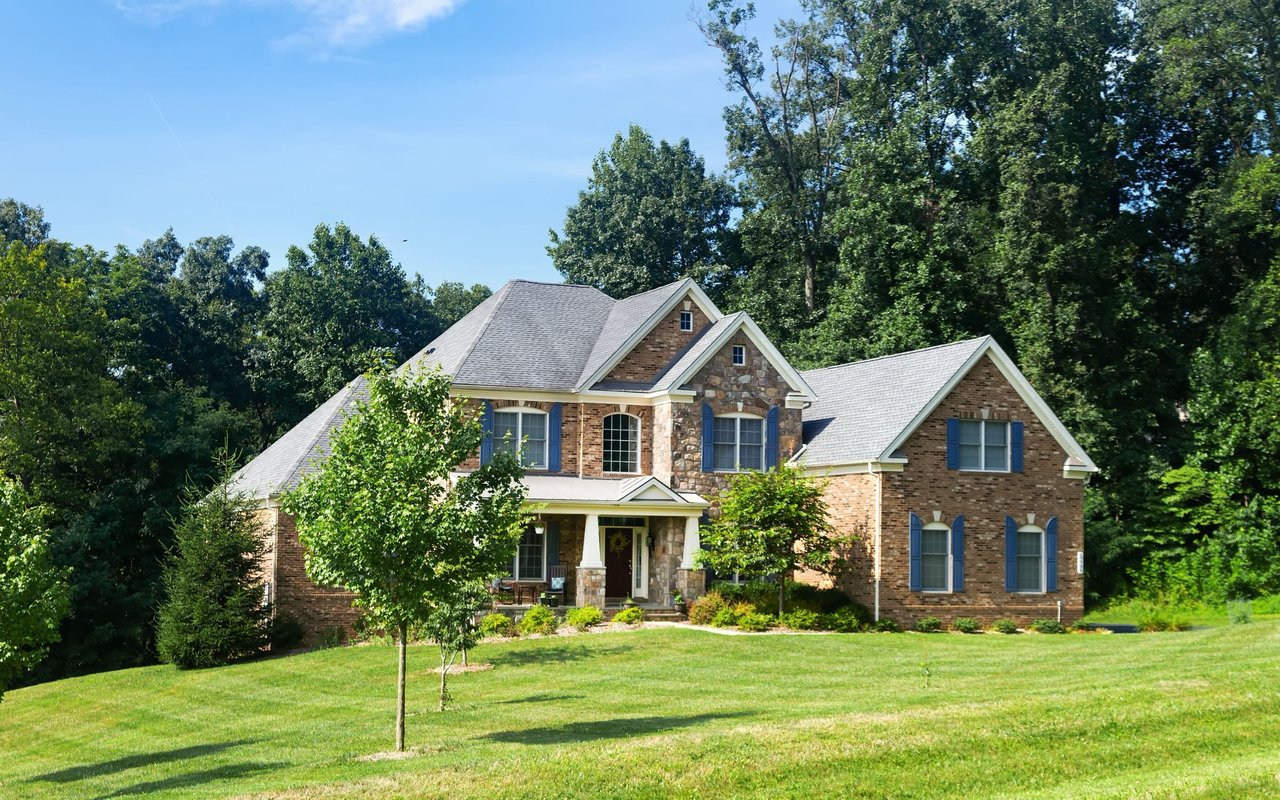 Karen Larson | Sterling Real Estate Homes LLC in Hales Corners, WI (4)