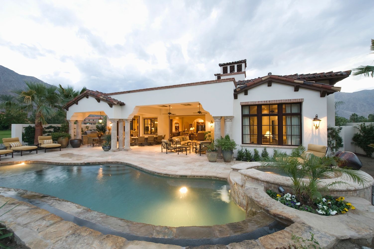 TLC Realty and Home Loans in Woodland Hills, CA (2)