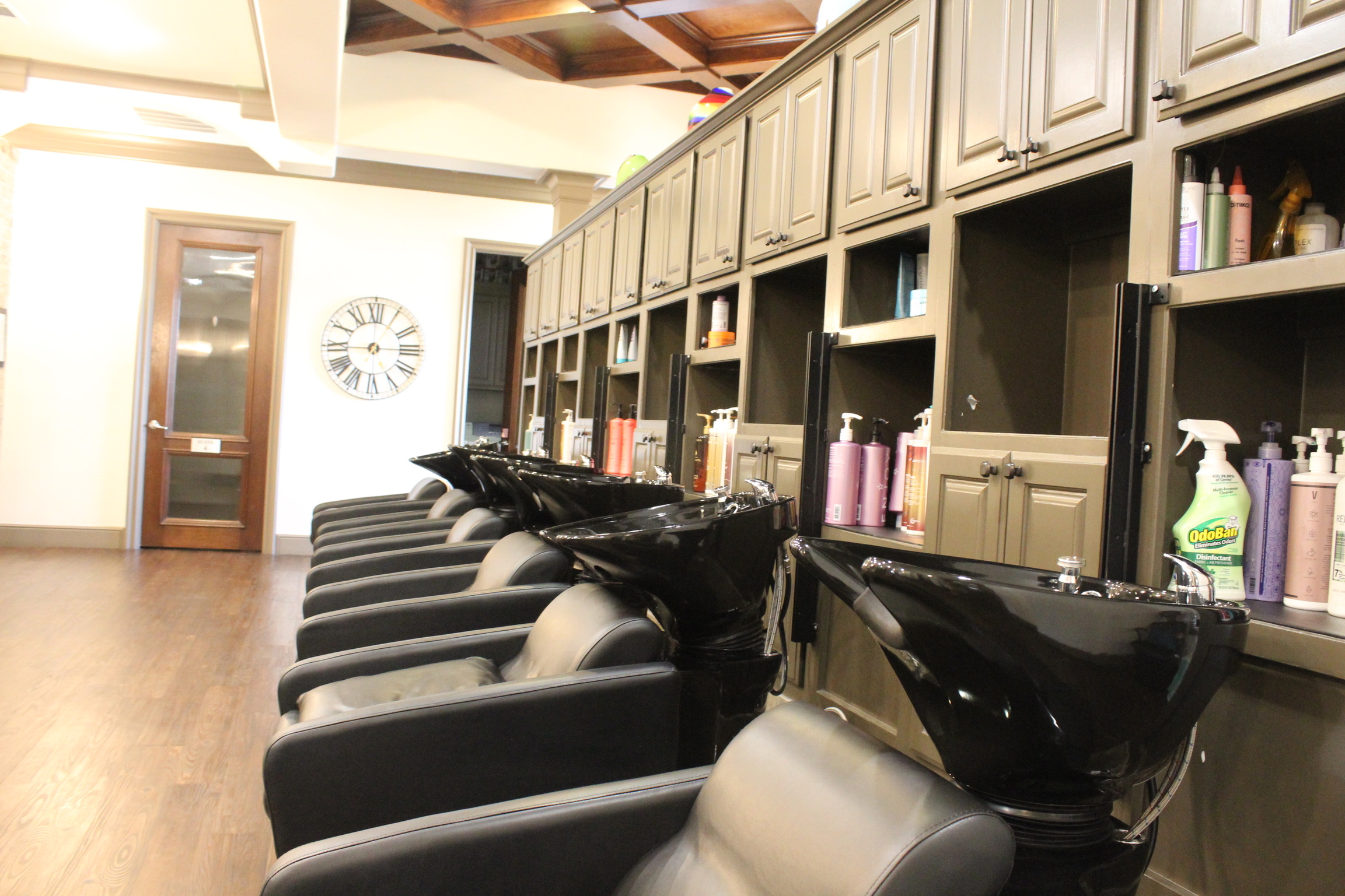Salon Amis in North Richland Hills, TX (3)