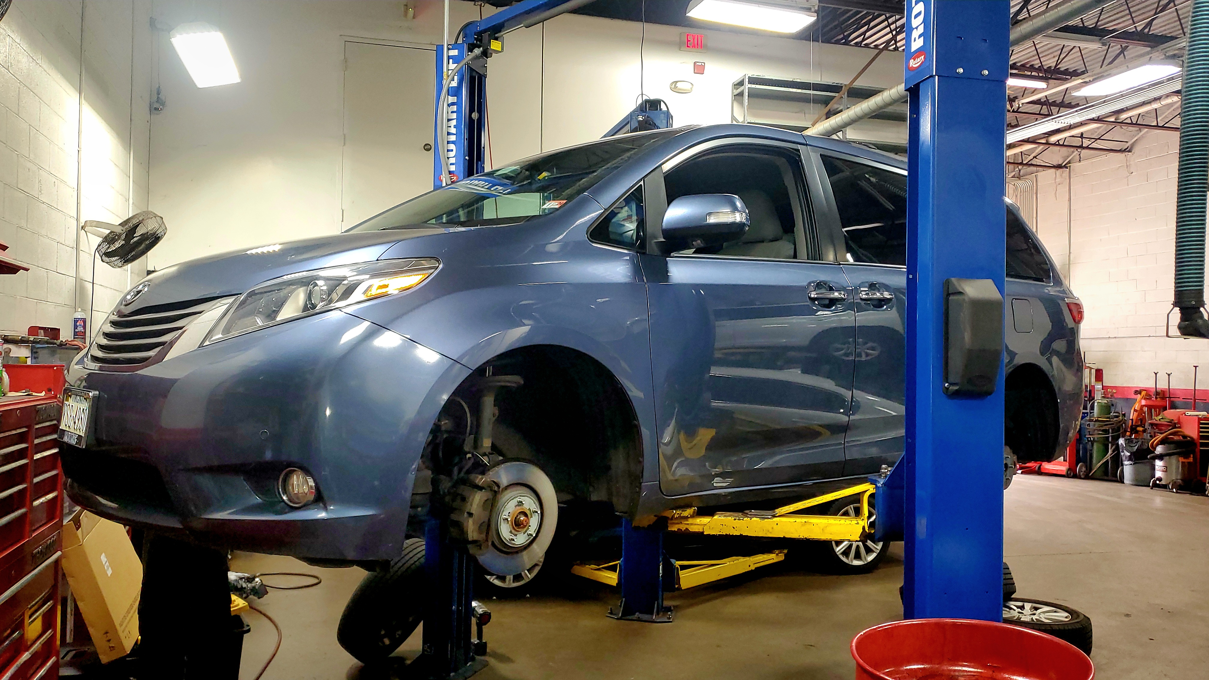 Georgetown Auto Service in Alexandria, VA (2)