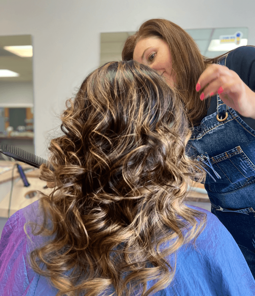 Modern Style Hair in Palatine, IL