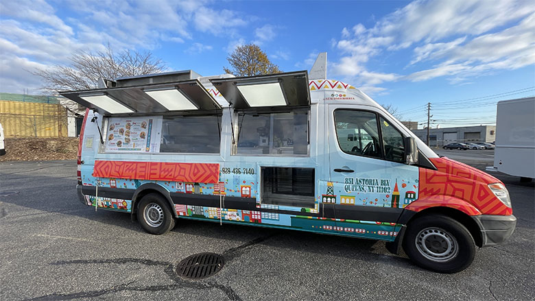 Master Chef Mobile Kitchens in Hicksville, NY (6)
