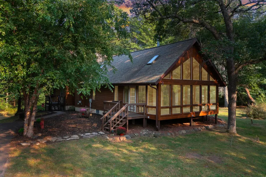 Jenny Kreuser Real Estate NW WI eXp Realty in Siren, WI (3)