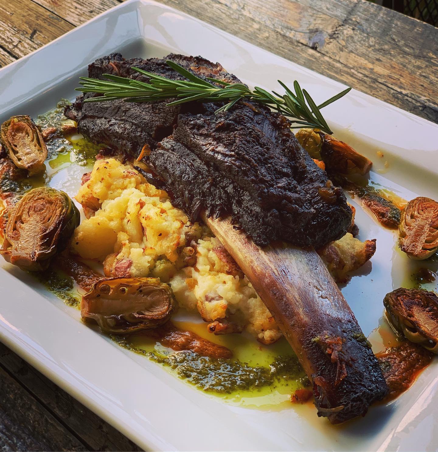 Green Door on 8th in Dade City, FL