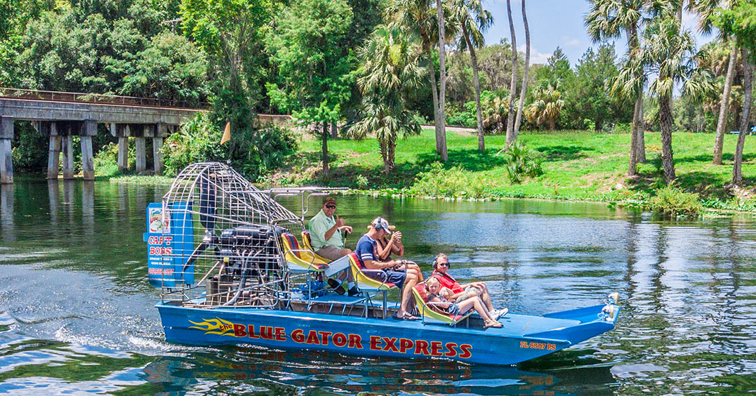 Blue Gator Tiki Bar & Restaurant in Dunnellon, FL (5)