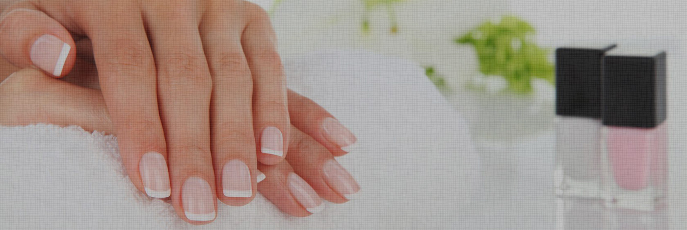 Hot tips nails spa in Weirton, WV