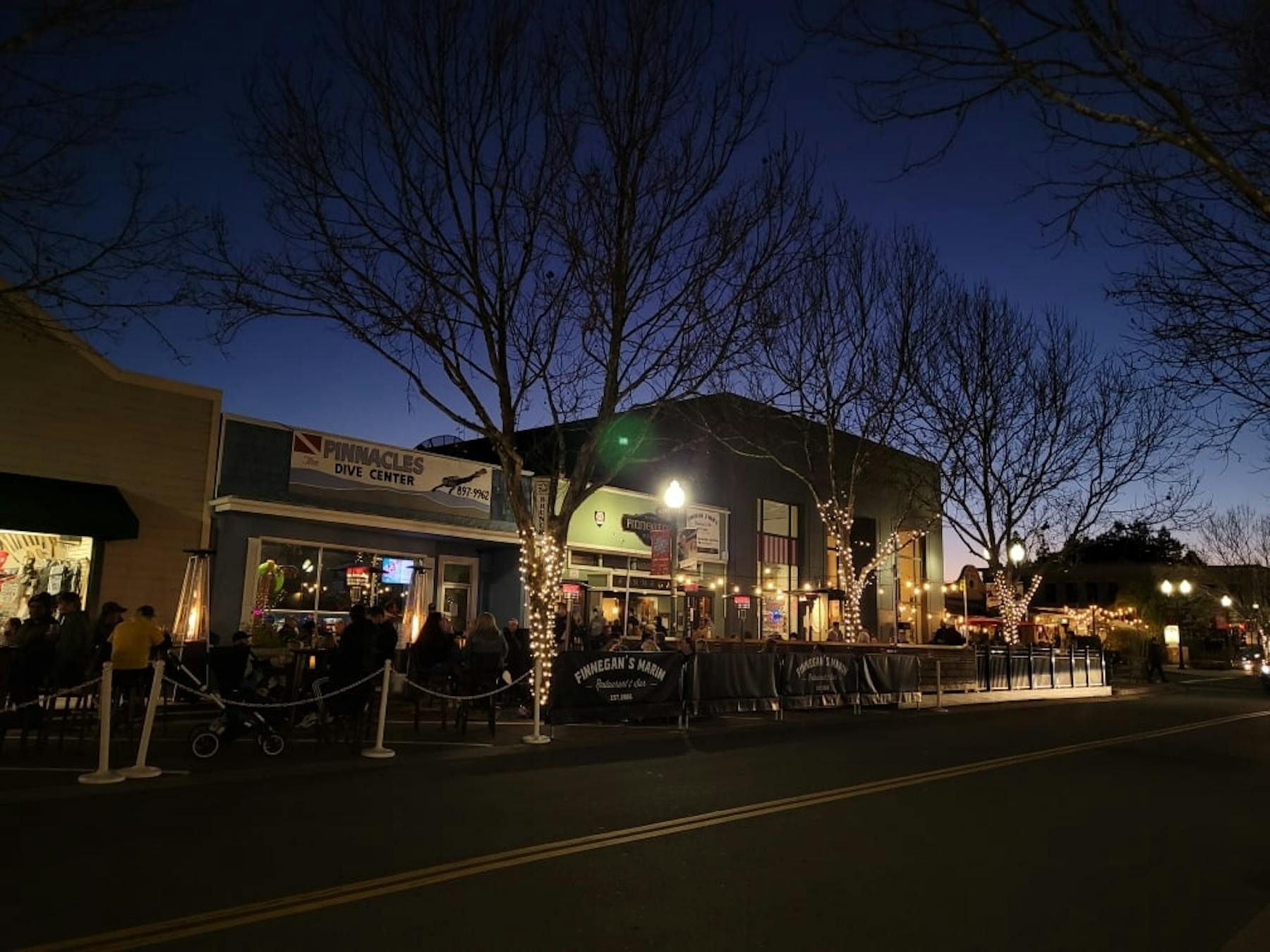 Finnegan's Marin Restaurant & Bar in Novato, CA (5)